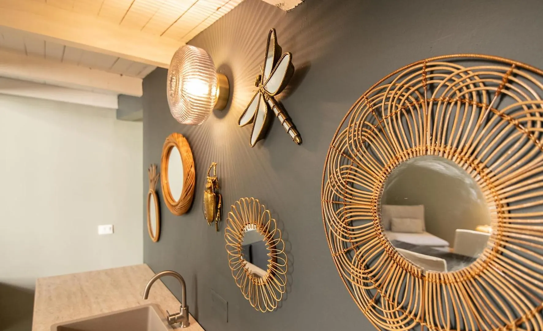 Embriaci Charme Design Centro Storico Porto Antico Acquario Apartment Genoa Italy
